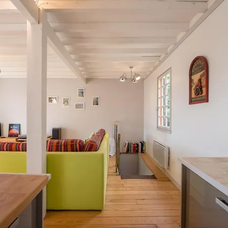 Holiday home Des Eglantines *